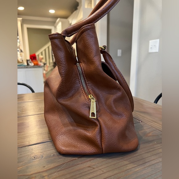 Liz Claiborne Women’s Cognac Multi-divider/Pockets XL Handbag Tote and Wallet - Picture 5 of 16